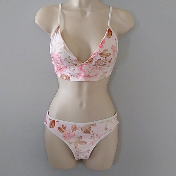 Aerie Bikini - Picture 1 of 5